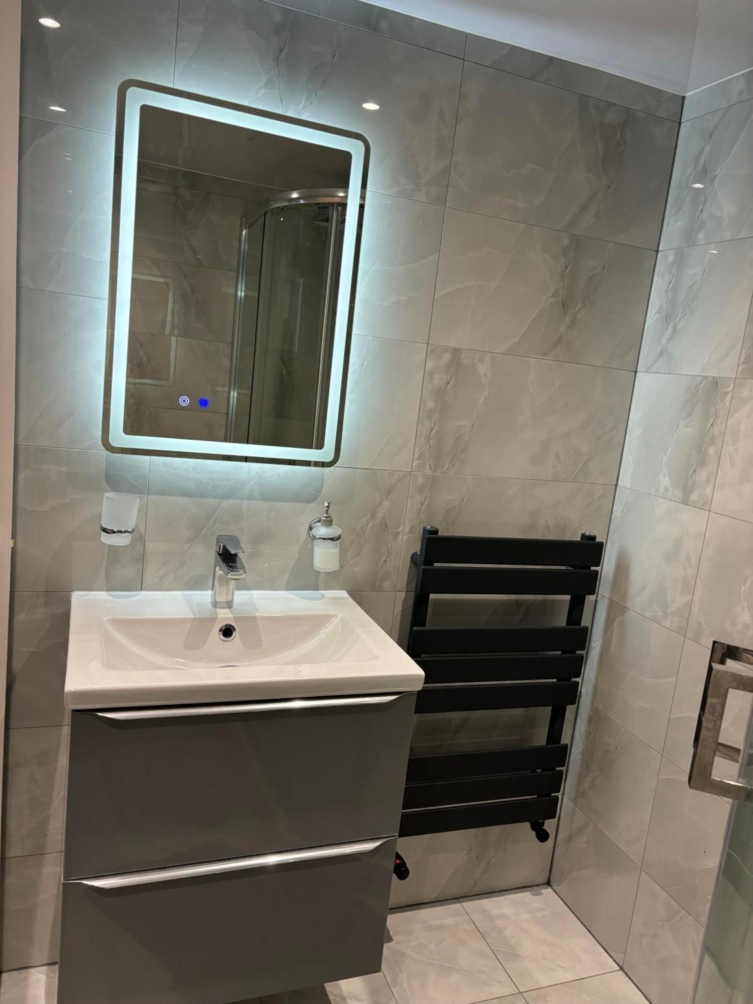 היי וויקומב Newly Build 2Br Property With Free Parking מראה חיצוני תמונה
